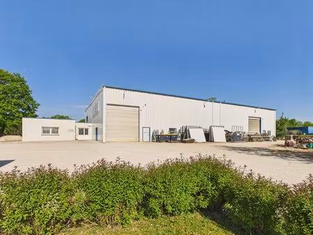 local industriel avec bureaux