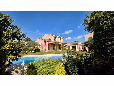 st julien - maison + dépendance - idéal famille / locatif - piscine