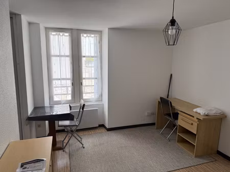 location appartement 1 pièce 18m² poitiers 86000