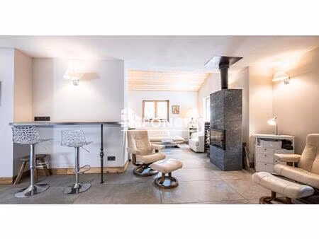 bien d’exception : souplex contemporain avec vue imprenable sur le massif du mont-blanc