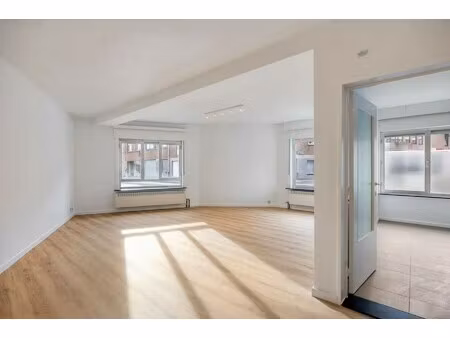 gelijkvloersappartement met twee slaapkamers