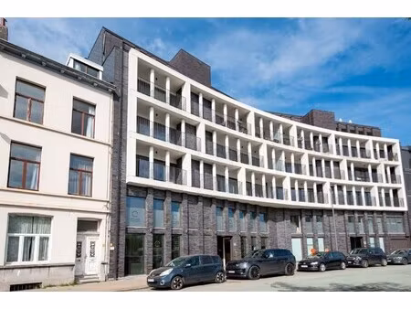 kielsevest 14 - royaal en bijzonder lichtrijk kantoor