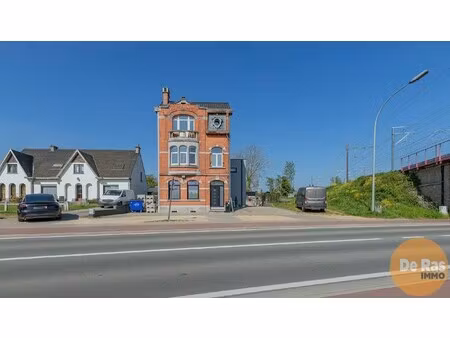 welle-gerenov. herenhuis met charmante gevel en moderne luxe!