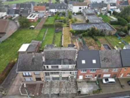ruime woning met 3 slpk  tuin én garage!
