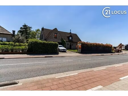 villa 276 m² bew. opp: 4 slpk  garage  zw-tuin (melsele)