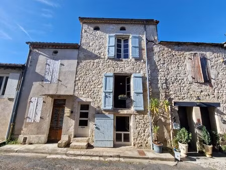 charmante maison de village avec toit-terrasse et vues imprenables