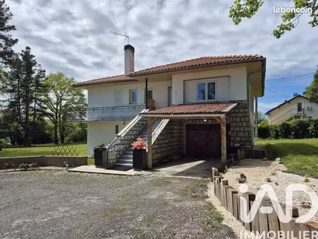 maison 6 pièces 143 m²