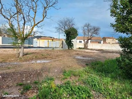 terrain 550 m² pignans