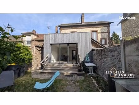 maison 4 pièces 95 m²
