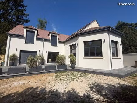 maison contemporaine 250 m² – parmain (95) – prestations haut de gamme