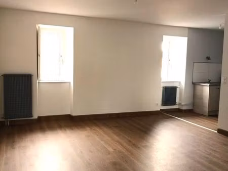 appartement 3 piéces 70m2
