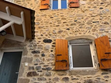 appartement rénové – 2 chambres – cave – 565 cc