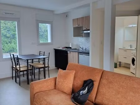 studio neuf meublé les minimes 700 charges non comprises