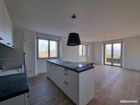 appartement 3 pièces 64 m²