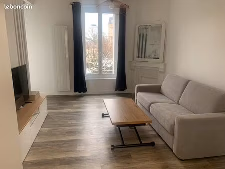 location studio meublé 24m2 - vanves
