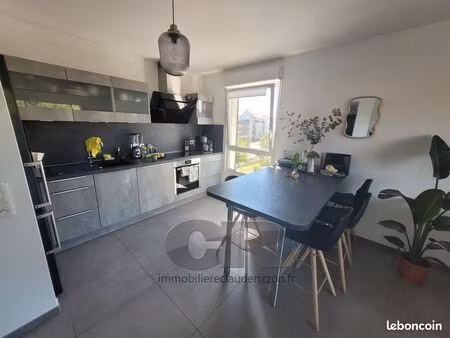 appartement 3 pièces 65 m²