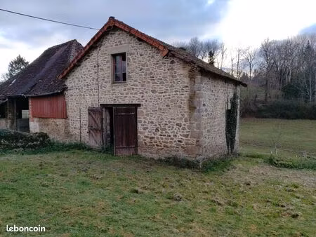 grange avec dépendance à rénover