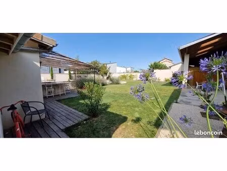 maison individuelle avec jardin