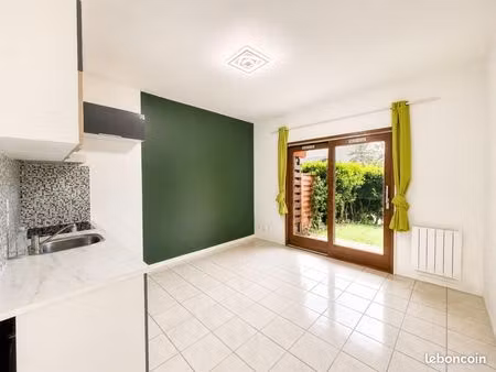 studio 1 pièce 20 m²