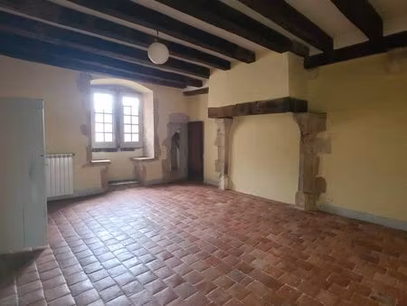 appartement 3 pièces 81 m²