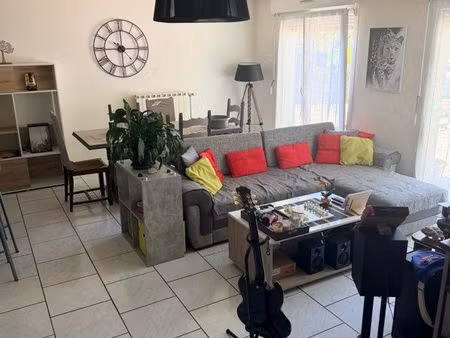 loue appartement 80m2 entrée individuelle