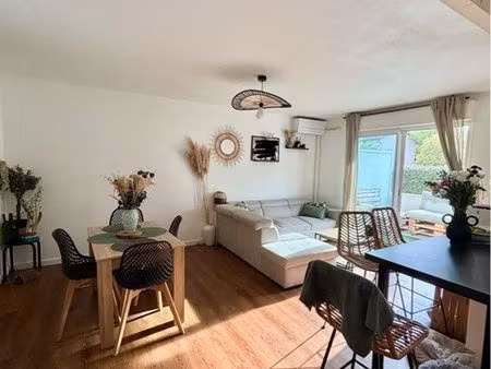t3 meublé refait à neuf avec grand balcon & parking – saint-paul-lès-dax