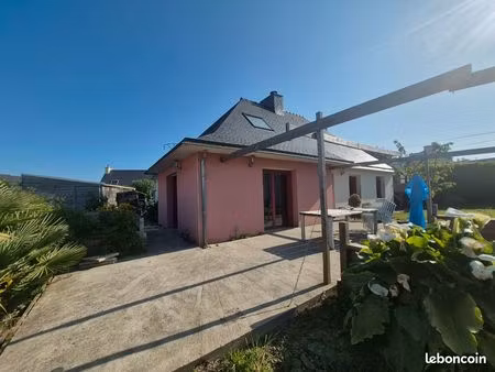 loue t4 récent avec garage