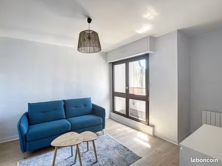 studio meublé centre ville châteaulin
