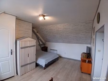 studio meublé 24m2