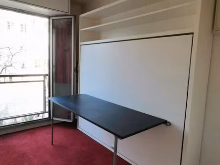 studio paris 3ème + cave
