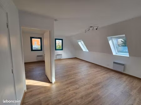 t2 lumineux 35m² - centre saint-martin-boulogne