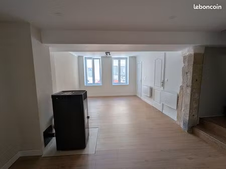 maison de ville f4 90 m²  refaite à neuf