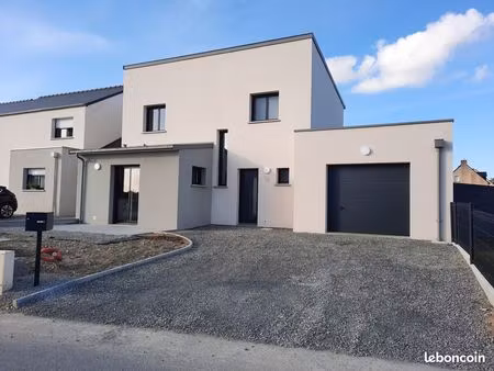 maison a louer 101 m2