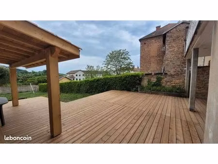 maison de ville entièrement rénovée