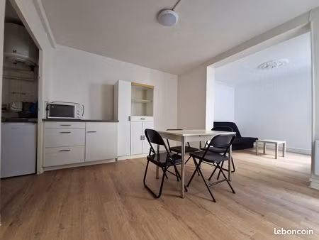 appartement t2 meublé à bressuire