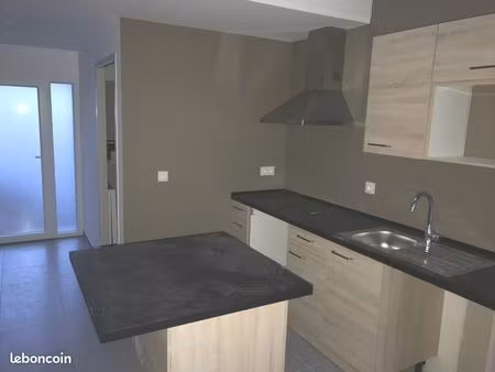 loue à l’année t2 esprit loft avec terrasse et jardinet - anglet limite bayonne