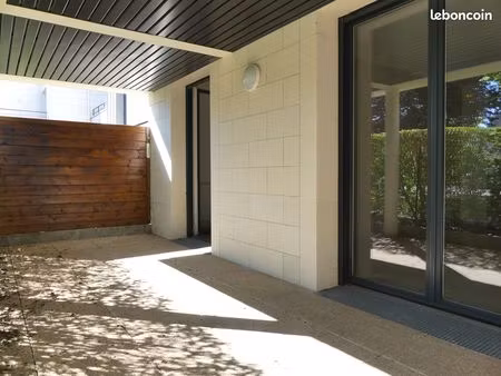 appartement recent t3 avec terrasse