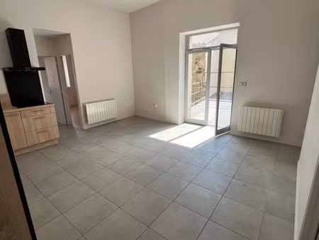 appartement 55 m2 centre ville petite terrasse