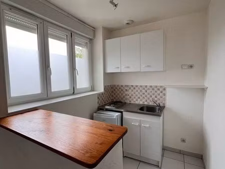 ? f2 lumineux avec parking et box – soissons (02200)