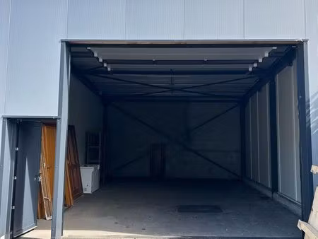 hangar