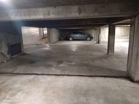 a louer place de parking