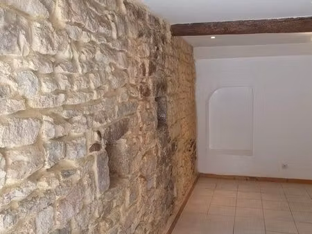 maison t2 32 m² bezouce – calme – climatisation
