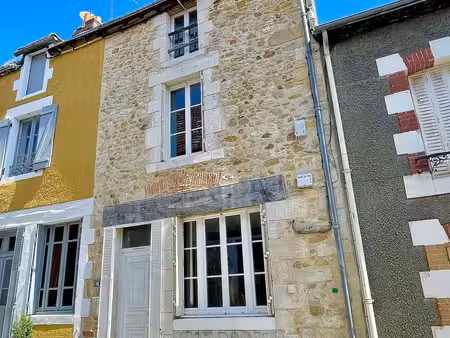 maison de village à la trimouille (86290)