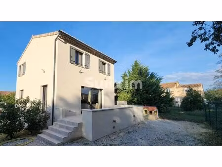 villa neuve avec prestations