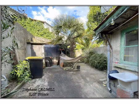 maison de ville 130 m² – sainte-foy-la-grande – cour – 3