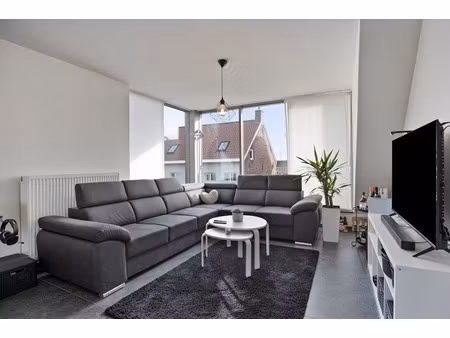 appartement te koop in poperinge met 2 slaapkamers