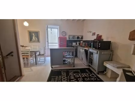 maison de 4 pièces de 94 m² à fabrezan