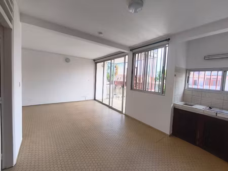 location appartement 1 pièce 29m² cayenne 97300