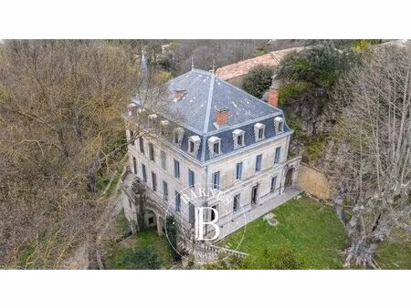 exclusivite barnes - jouques - chateau a renover 630m² - parc 1 6ha - dependance