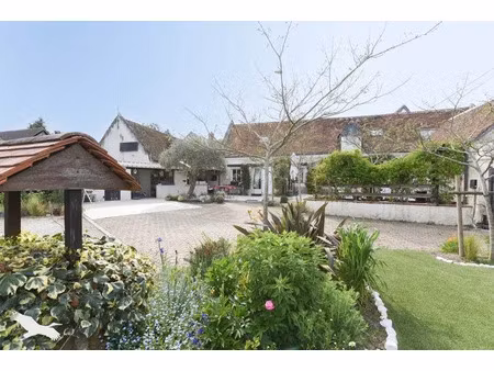 vente maison 5 pièces 165 m² à civray-de-touraine (37150)  299 697 €